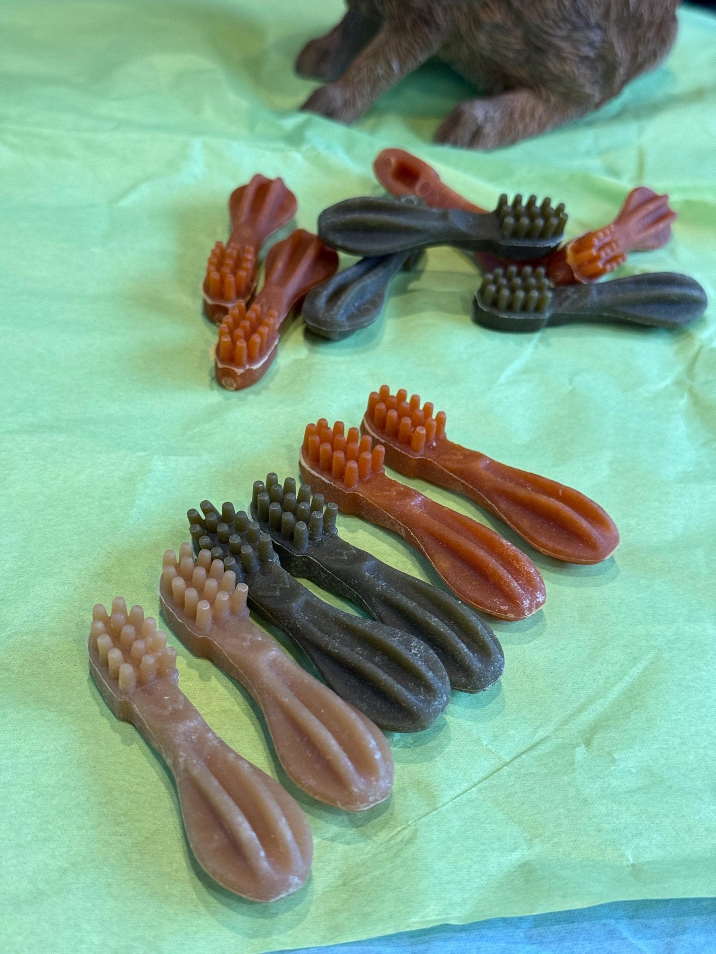 XS Whimzee Toothbrush Chews For Hamsters, Gerbils, Rats & Puppies