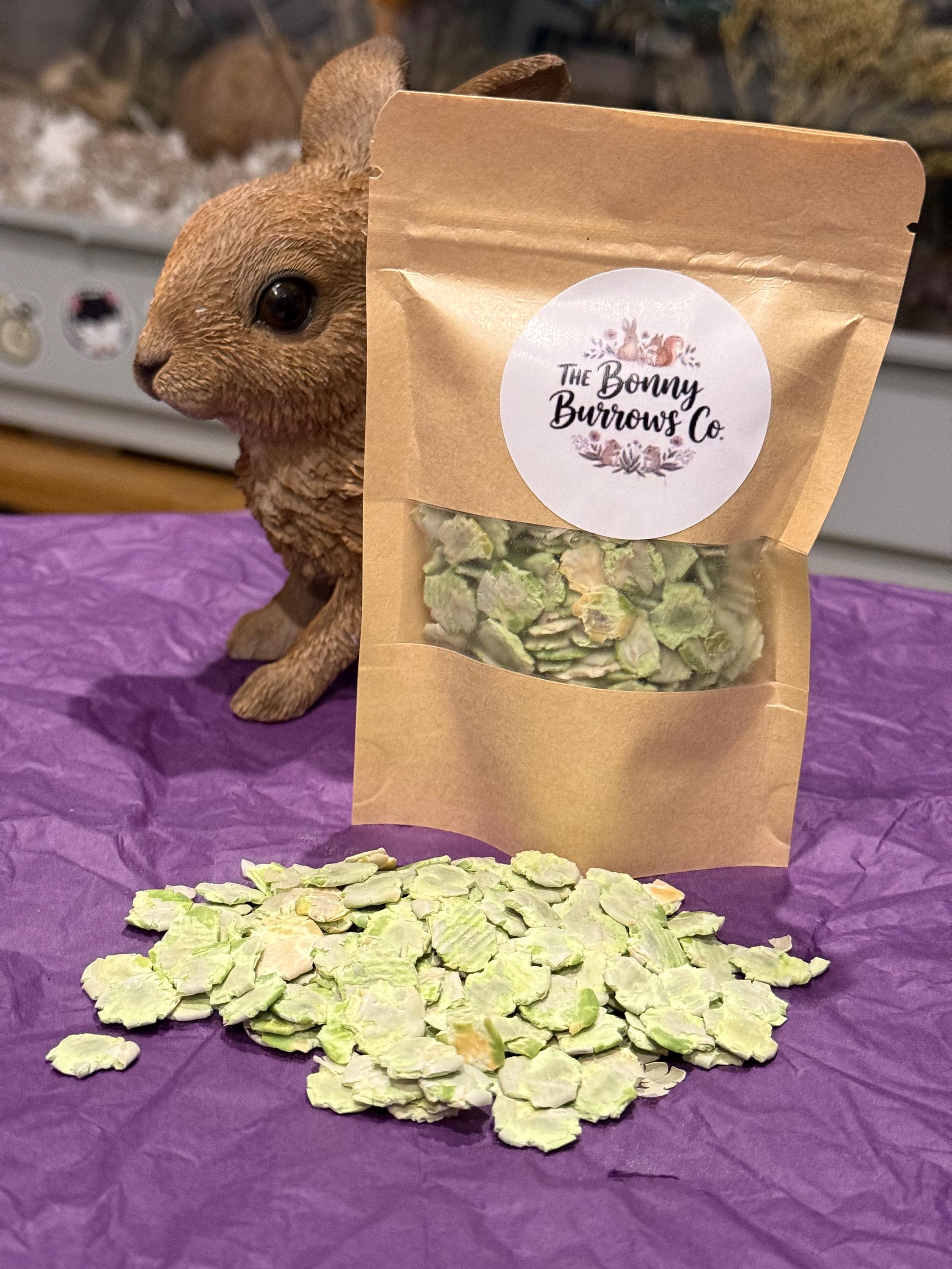Organic Pea Flakes Small Animal Treats