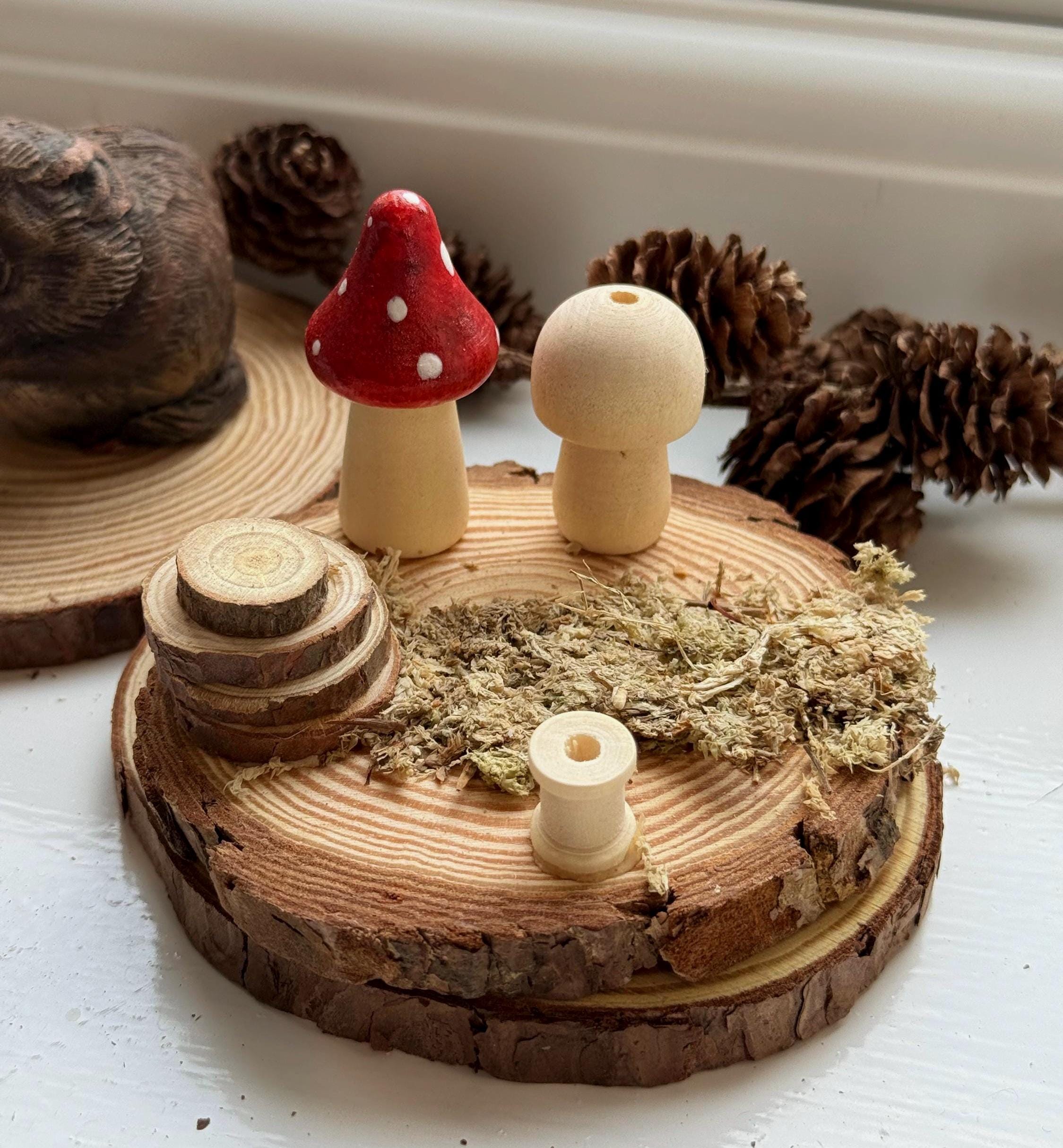 Mossy Log Stack Spray Holder Wooden Mushrom Hamster Enrichemnt Safe Chew Toy