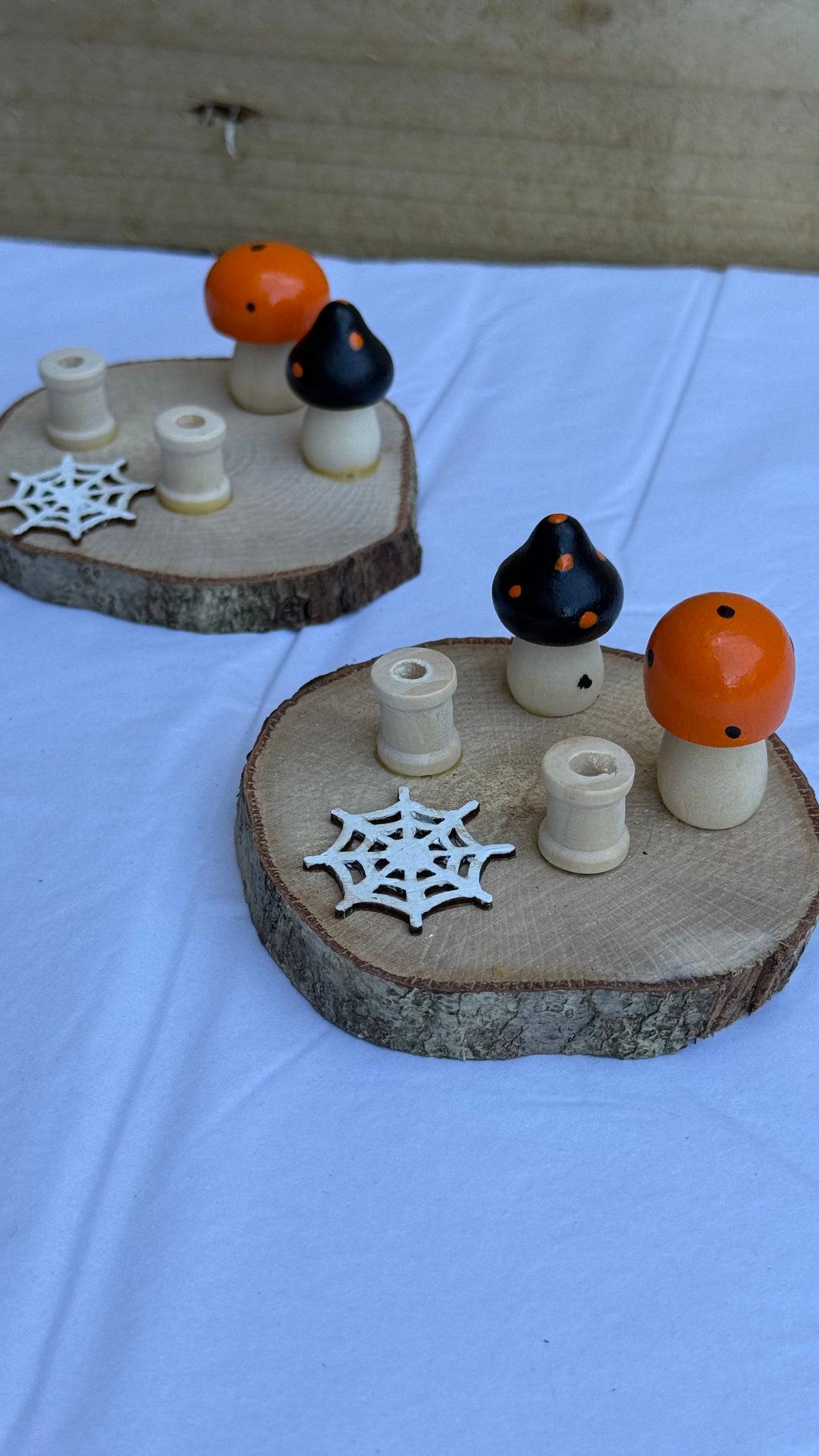 Halloween spooky toadstool spray holder for hamster cages