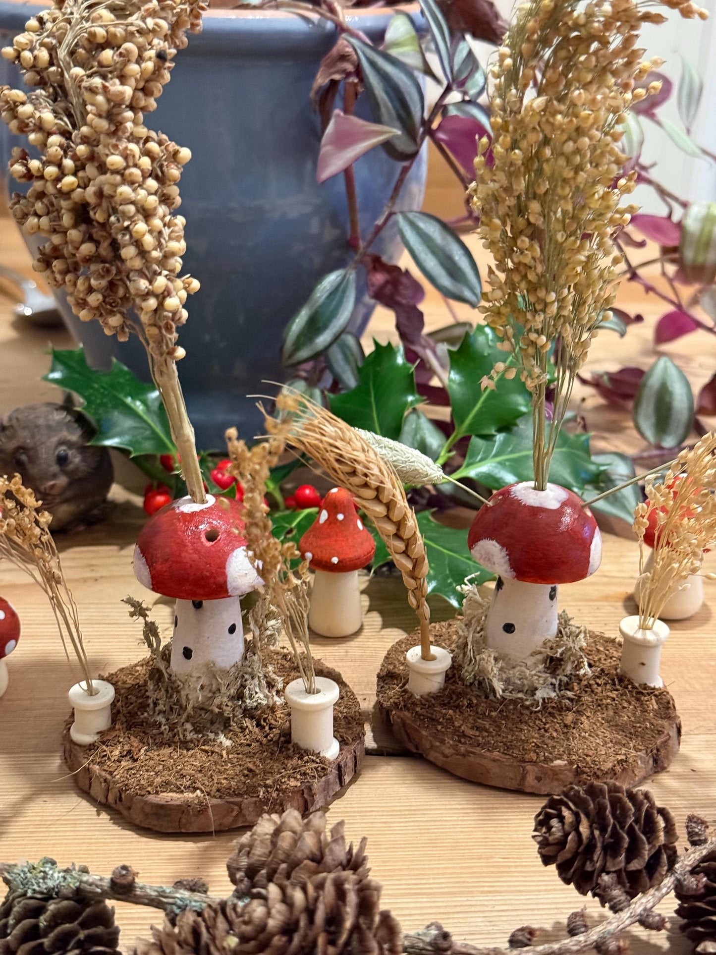 Fairy Garden Woodland Red Toadstool Spray Holder Enrichment For Hamsters And Small Animals