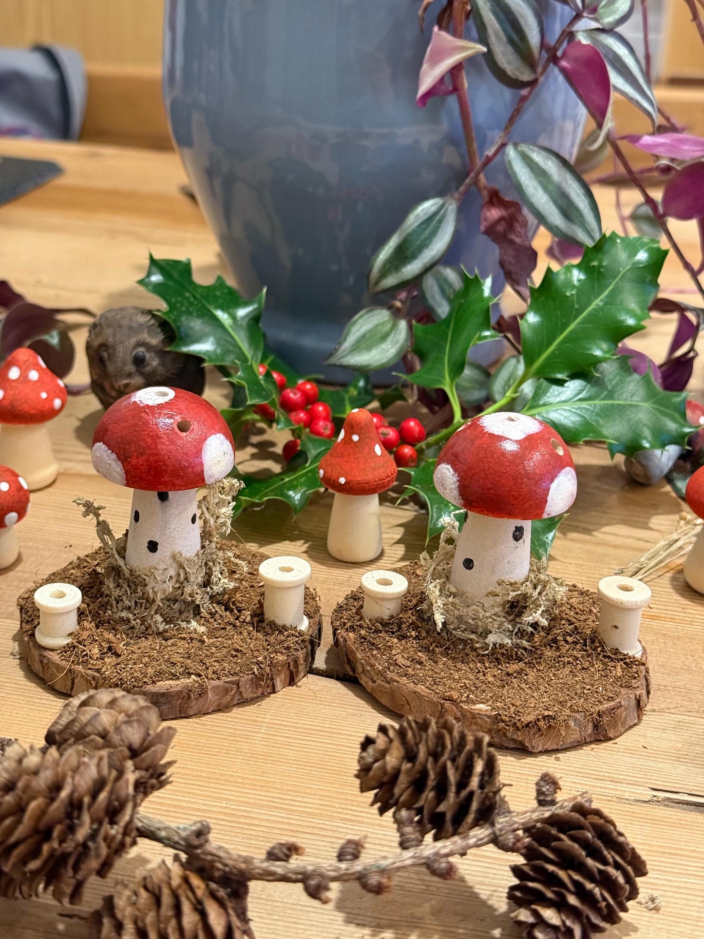 Fairy Garden Woodland Red Toadstool Spray Holder Enrichment For Hamsters And Small Animals