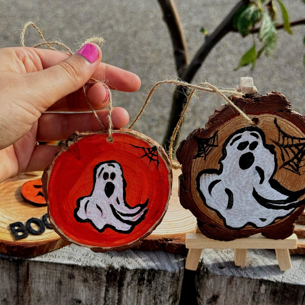 Hand Painted Ghost Wooden Slice Ornament: Rustic Halloween Decor
