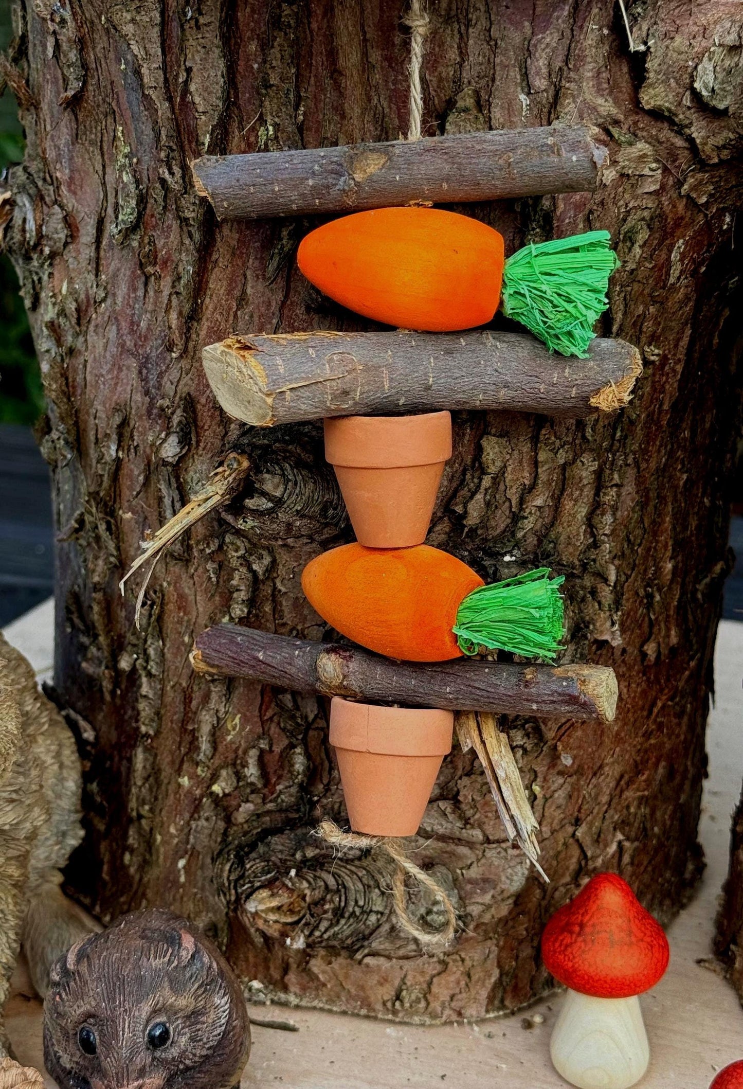 Hanging Pots, Carrot & Apple Sticks Chew Toy Garland For Hamsters, Rabbits, Guineapigs