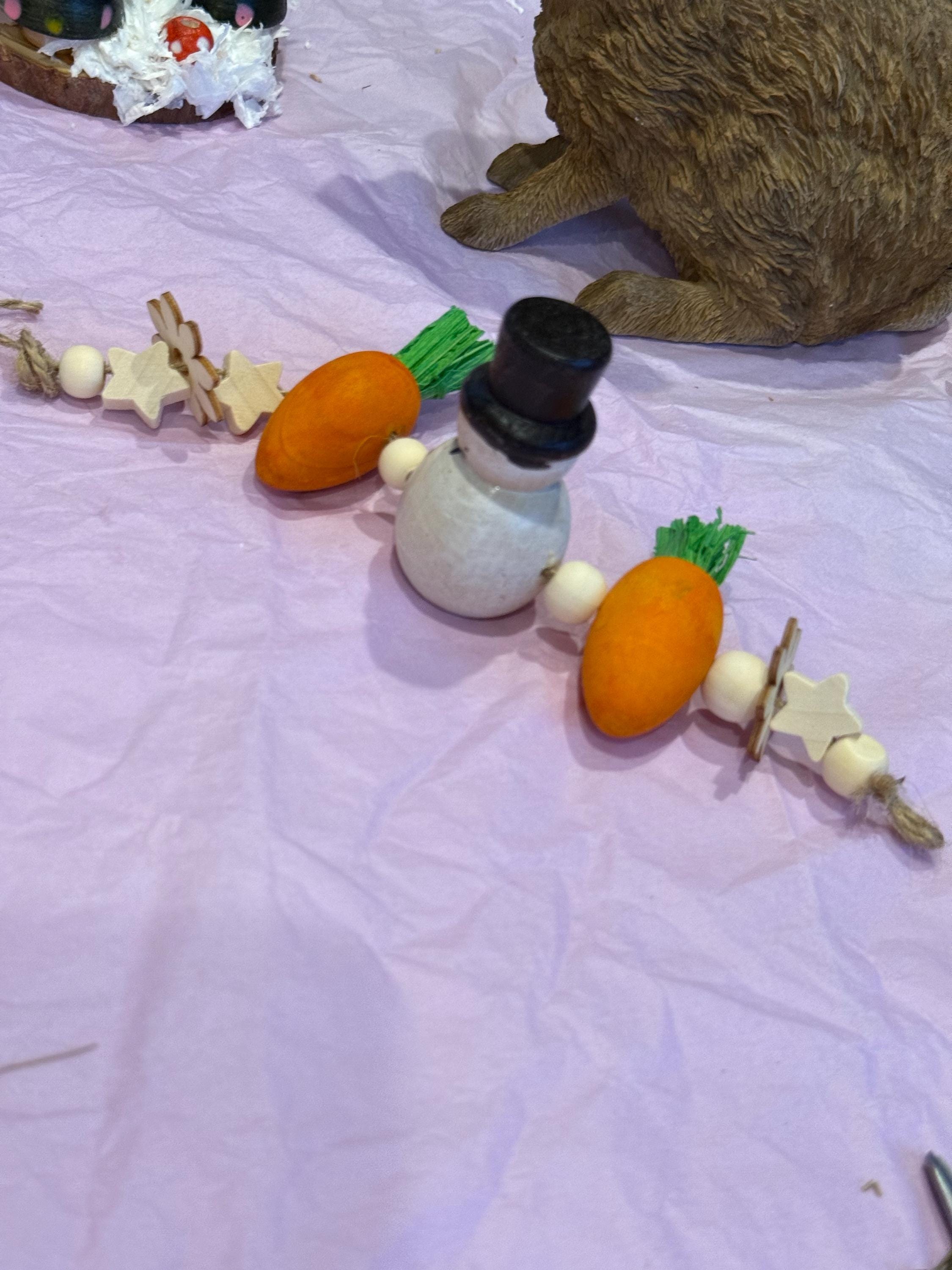 Snowman Christmas Wooden Hamster Chew Toy Hanging Garland Safe Untreated Wood