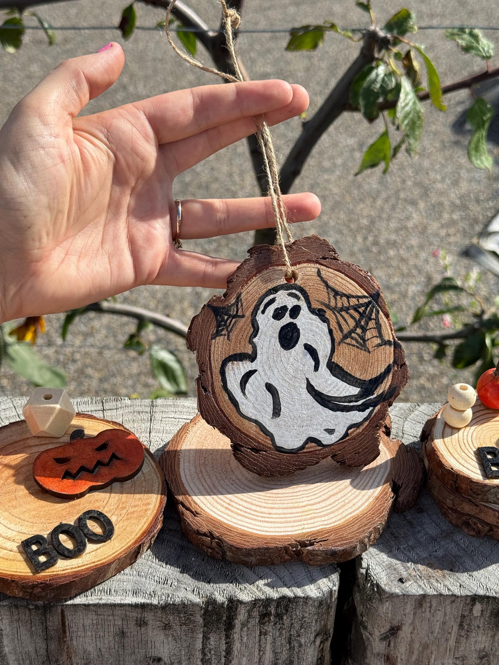 Hand Painted Ghost Wooden Slice Ornament: Rustic Halloween Decor