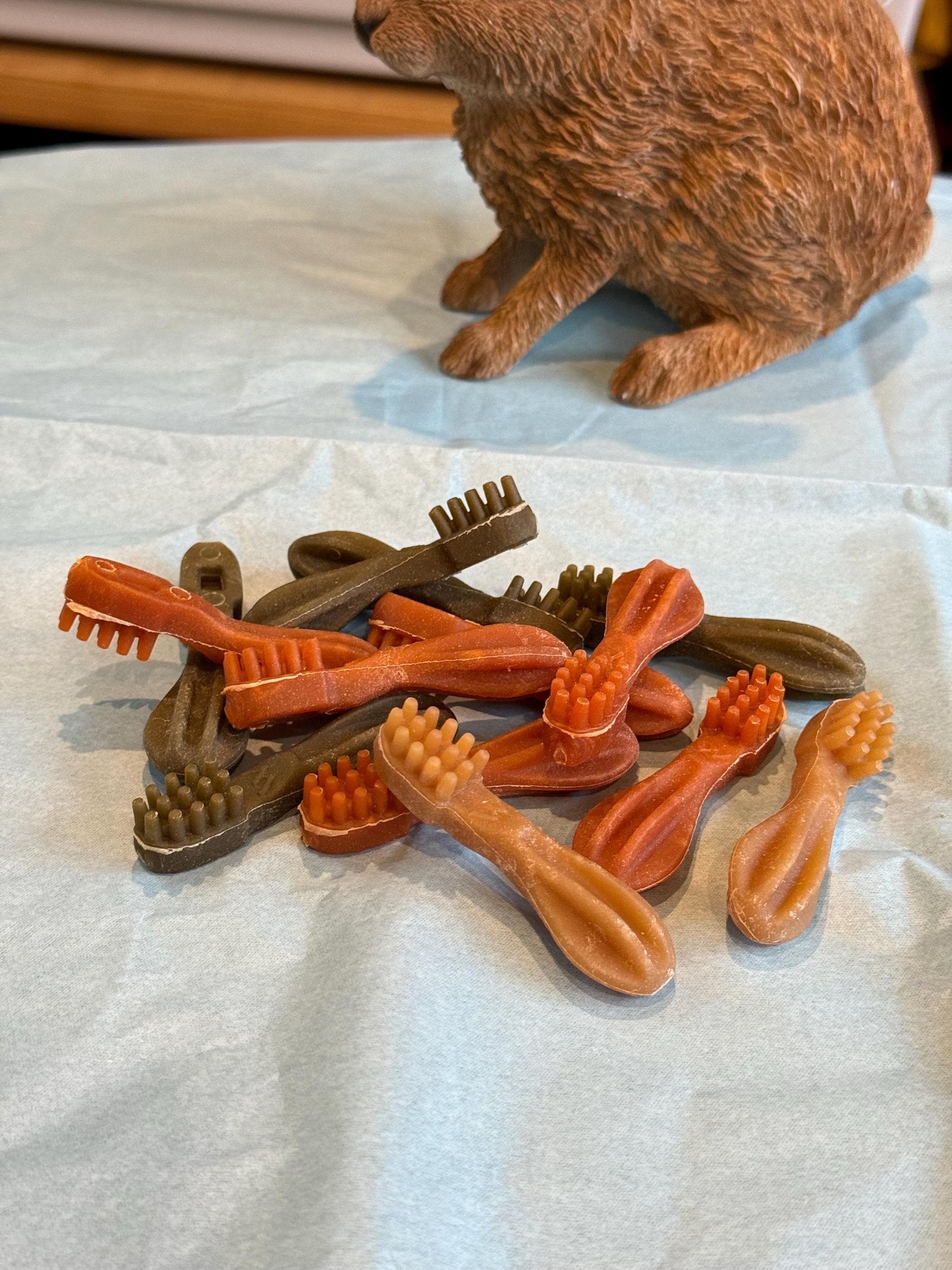 XS Whimzee Toothbrush Chews For Hamsters, Gerbils, Rats & Puppies