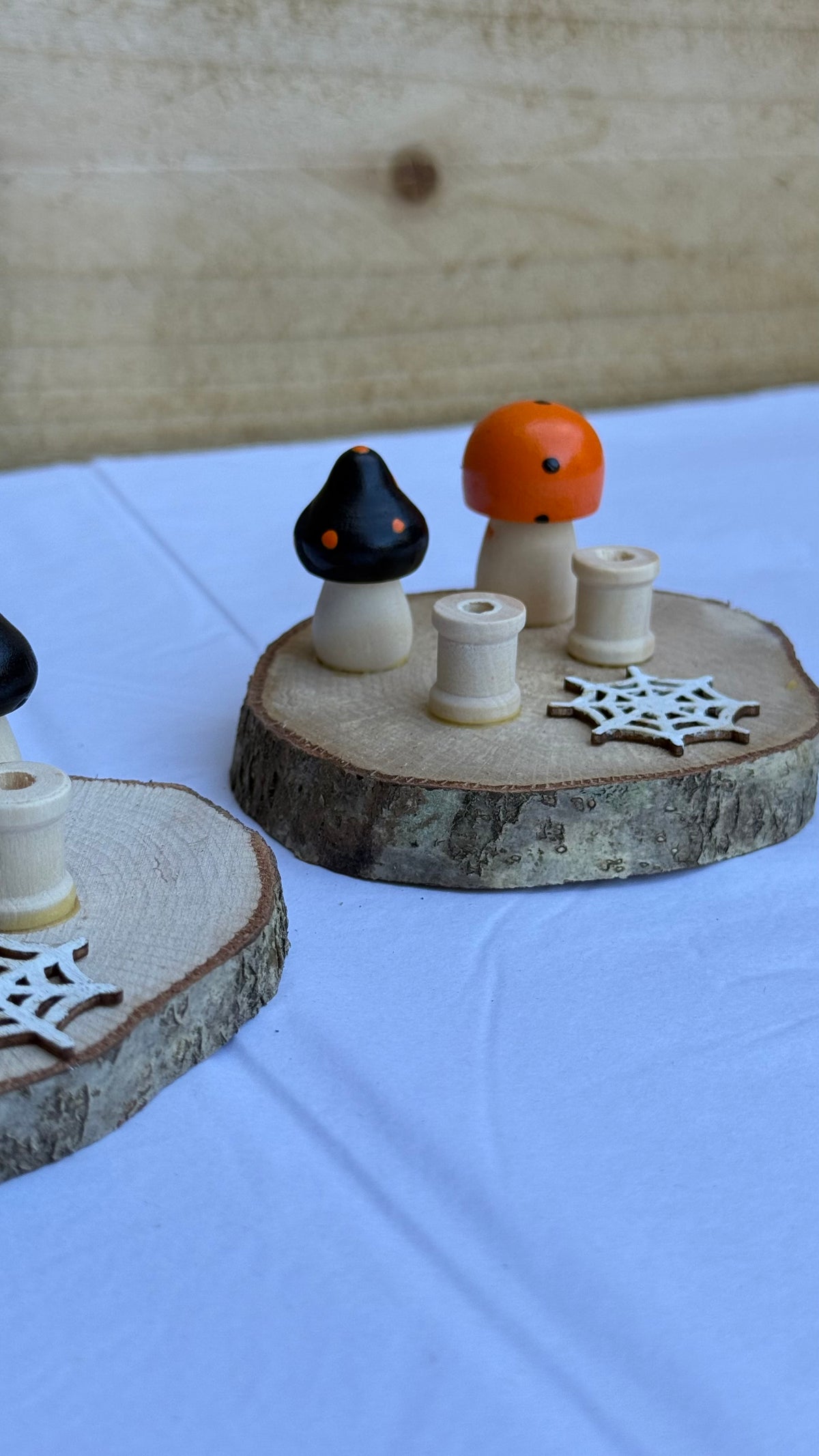 Halloween spooky toadstool spray holder for hamster cages
