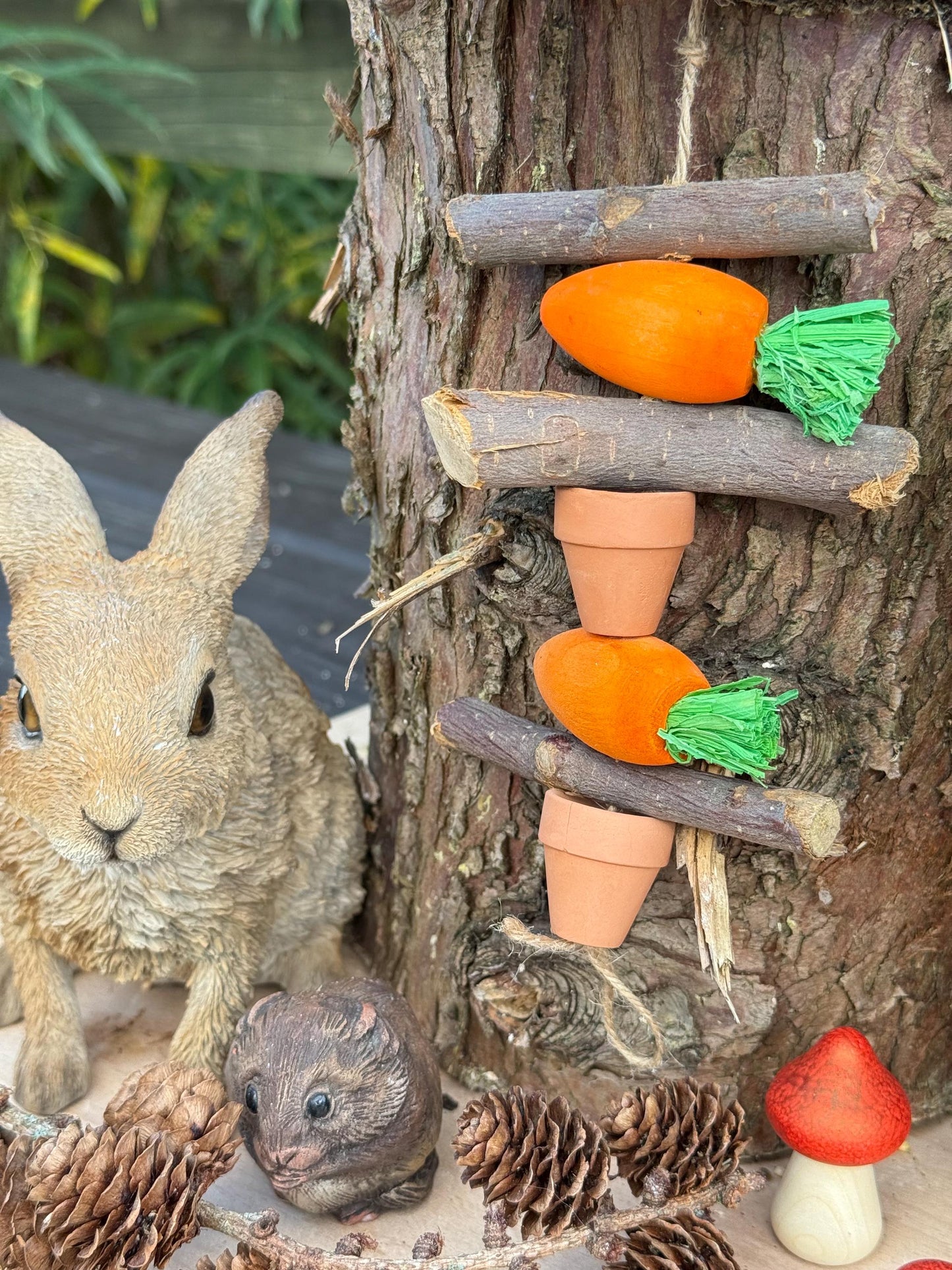 Hanging Pots, Carrot & Apple Sticks Chew Toy Garland For Hamsters, Rabbits, Guineapigs