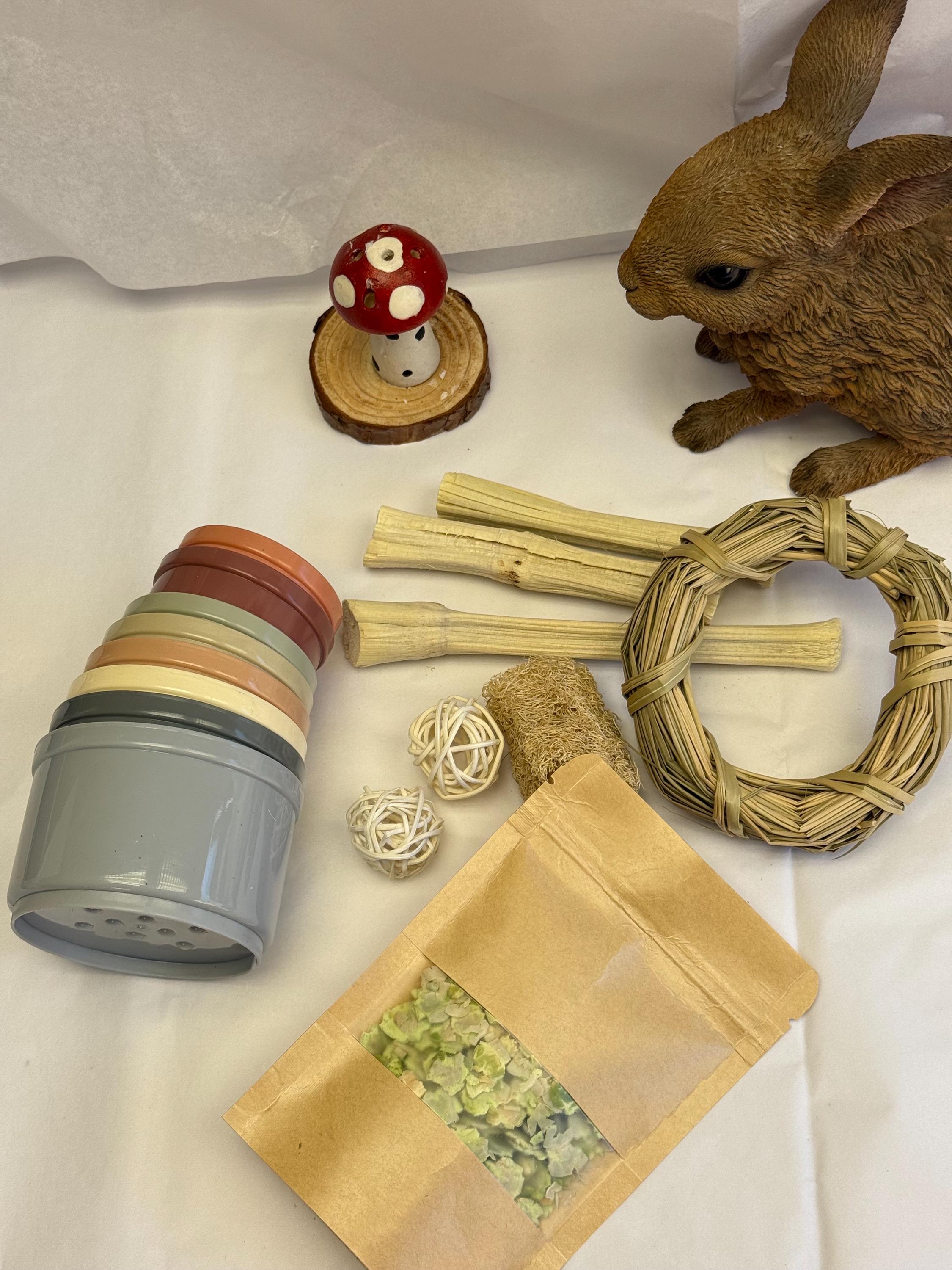 Bunny Bundle Stacking Cups,  Chews & Treats