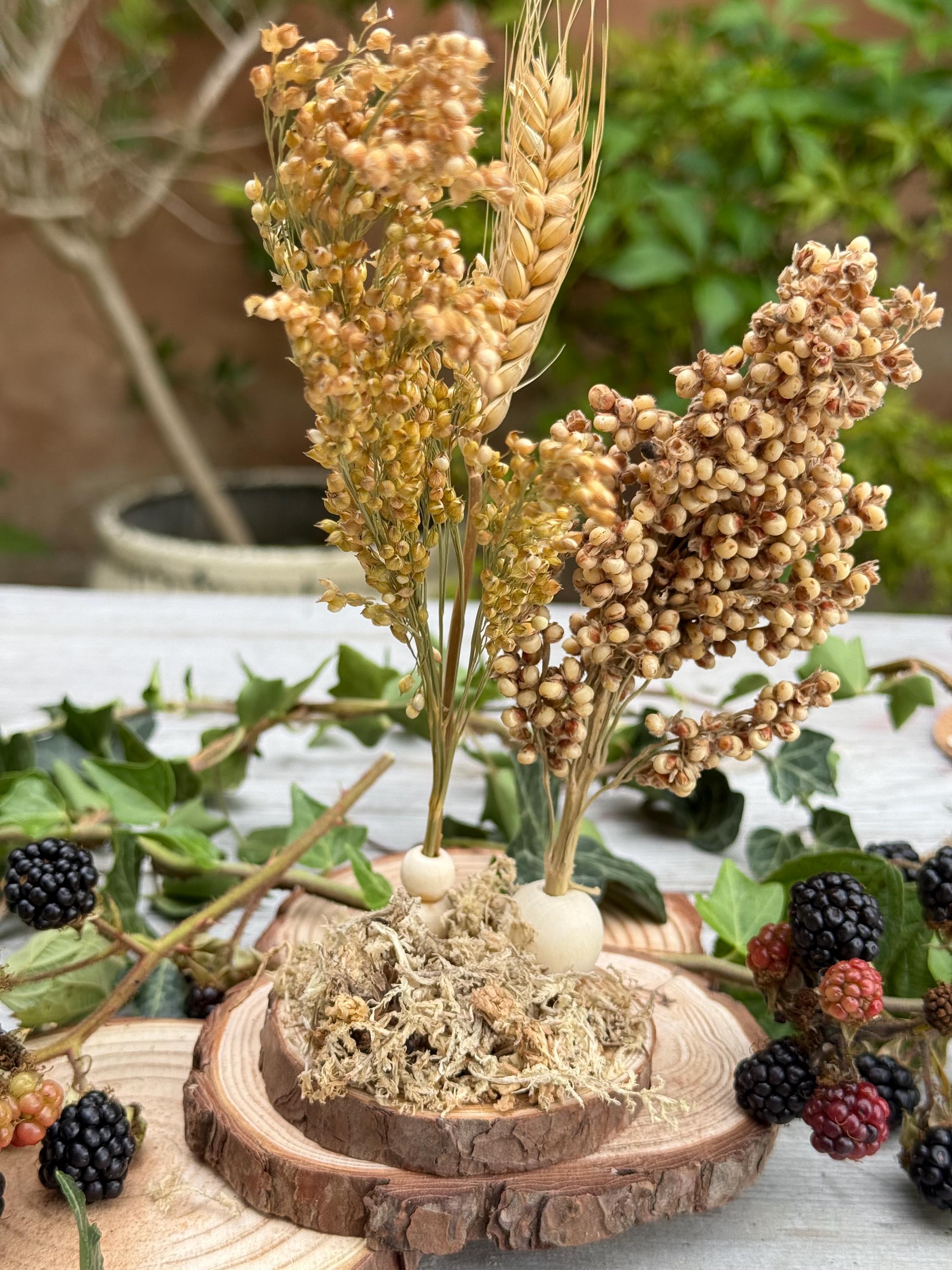 Moss Covered Hamster Spray Holder: Natural Foraging Enrichment