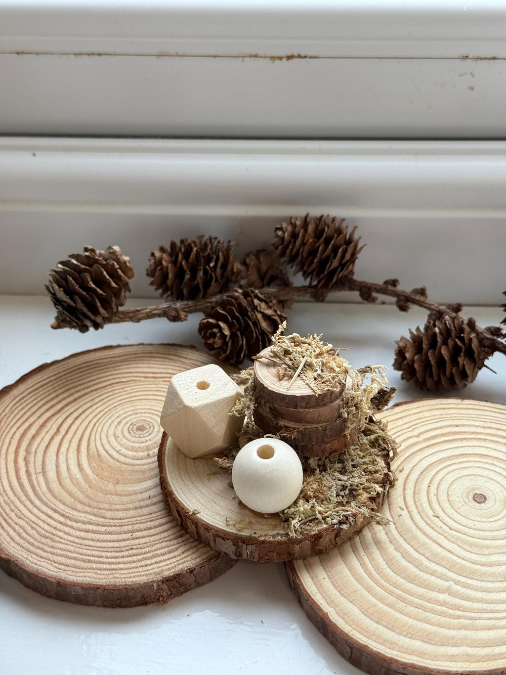 Log Stack Spray Holder Foraging Toy For Small Animals, Hamster Safe Moss