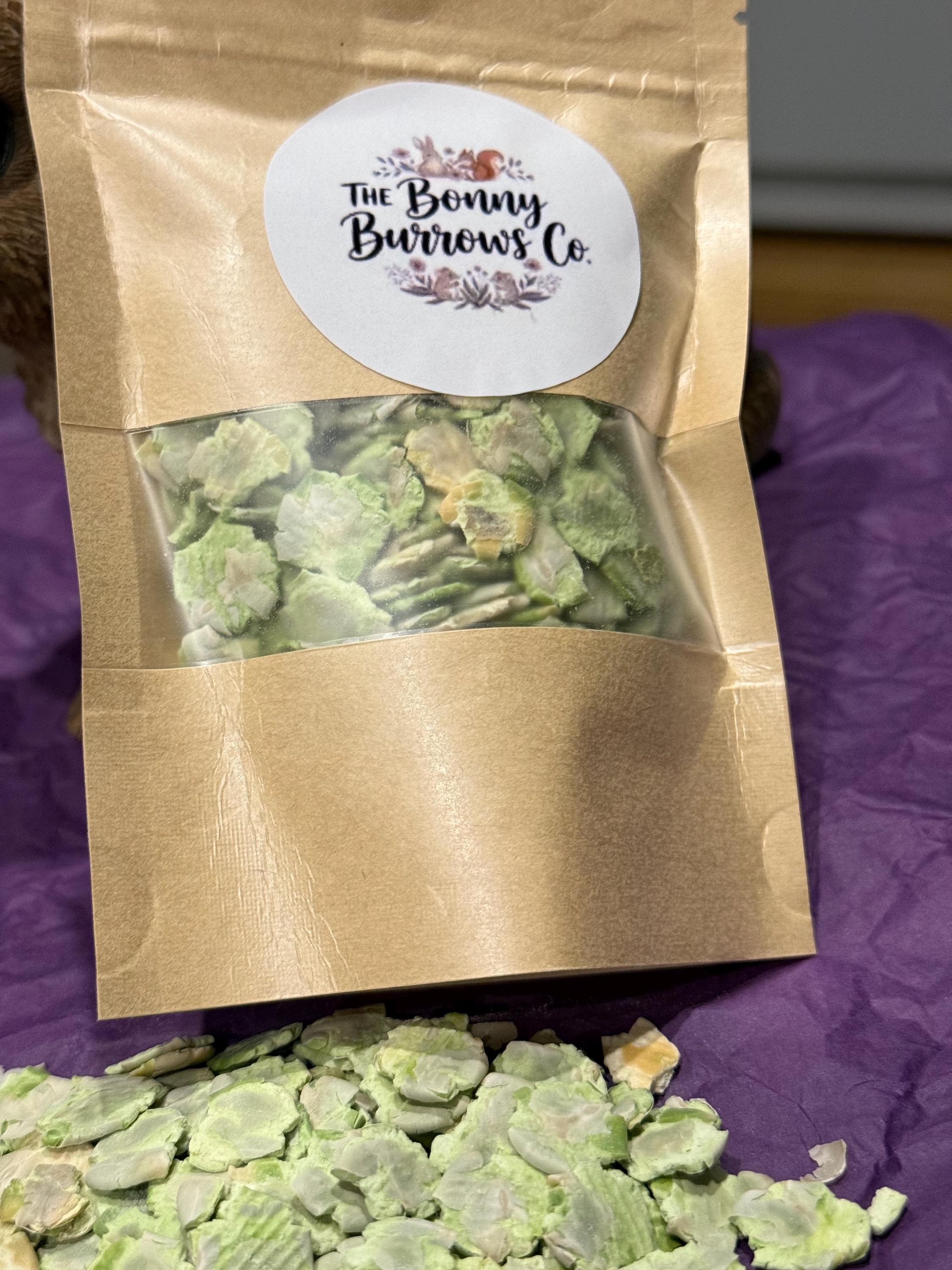 Organic Pea Flakes Small Animal Treats