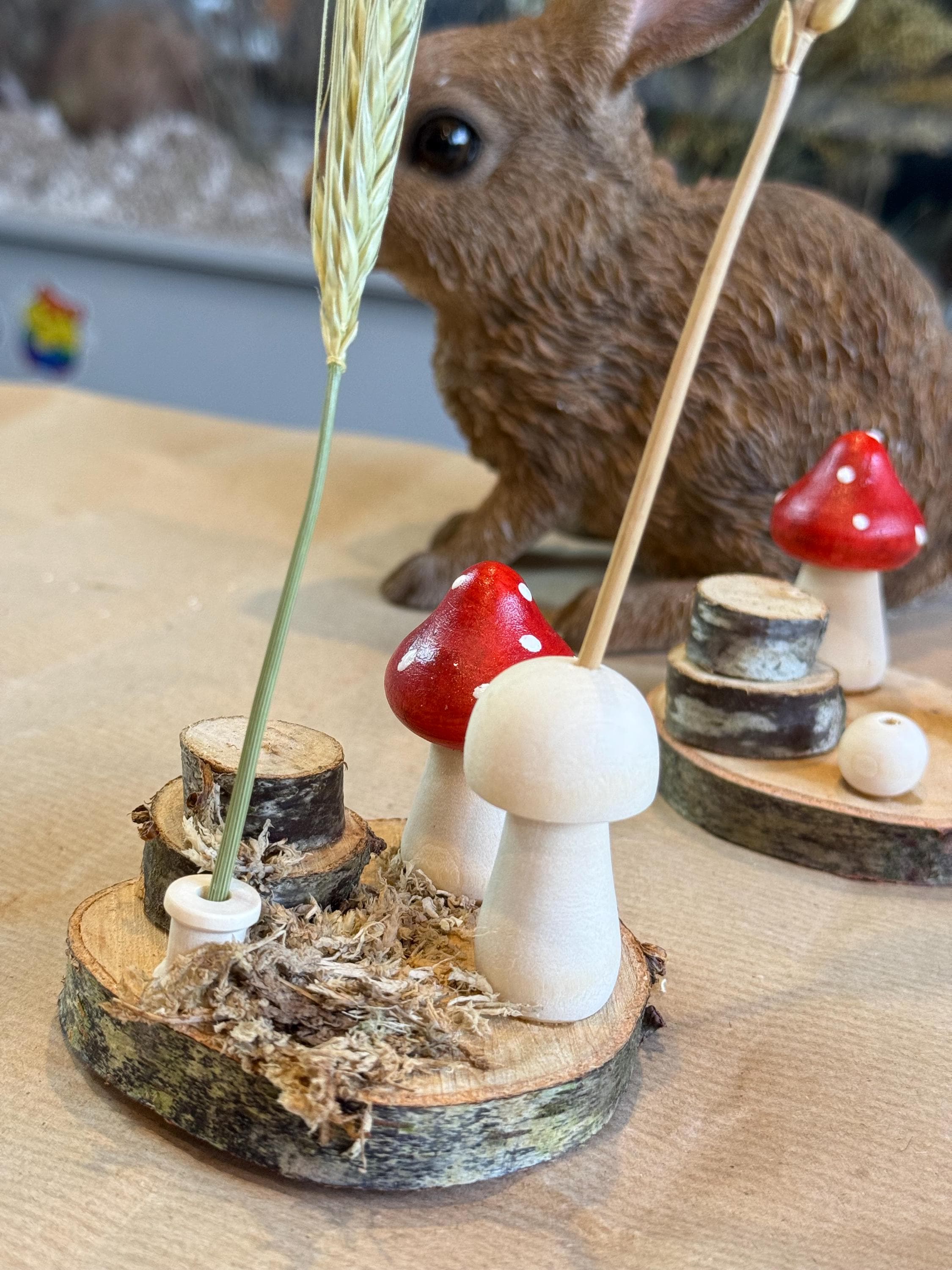 Mossy Log Stack Spray Holder Wooden Mushrom Hamster Enrichemnt Safe Chew Toy