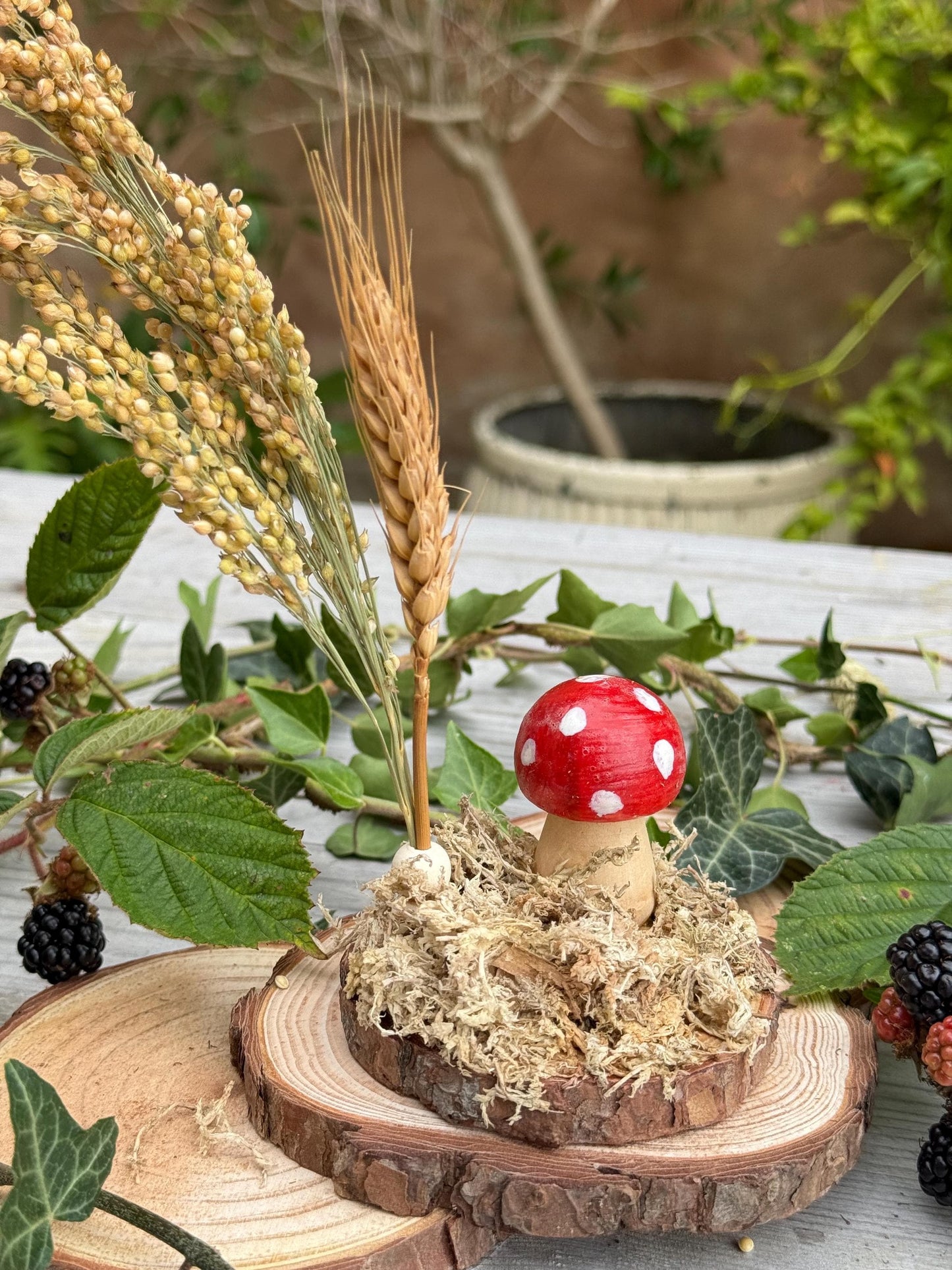 Woodland Moss Mushroom Spray Holder: Hamster Enrichment, Natural Decor