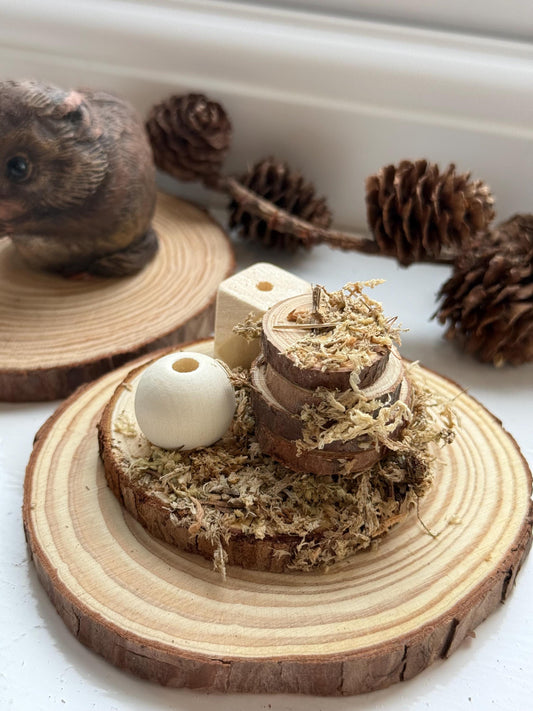 Log Stack Spray Holder Foraging Toy For Small Animals, Hamster Safe Moss