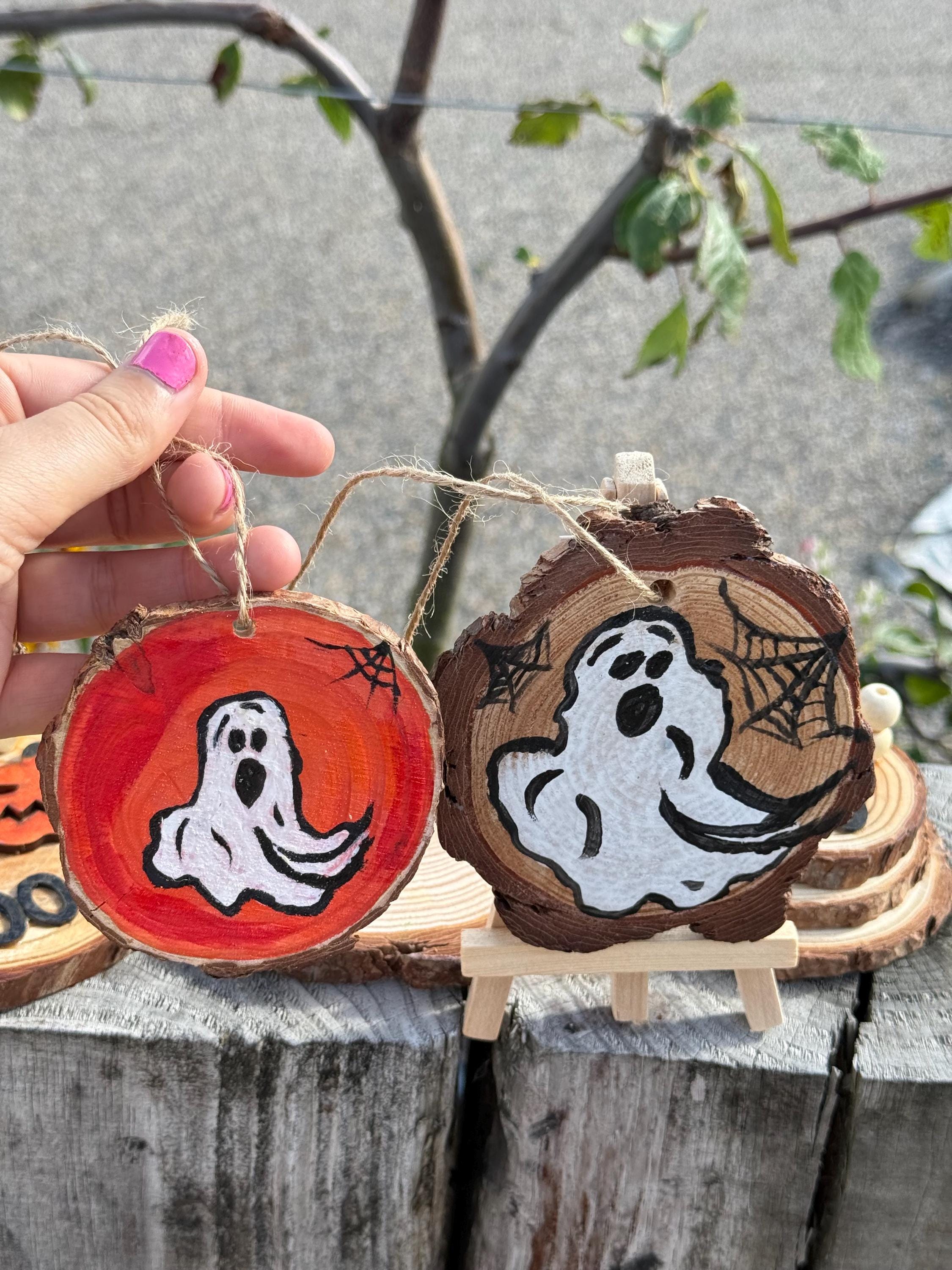 Hand Painted Ghost Wooden Slice Ornament: Rustic Halloween Decor