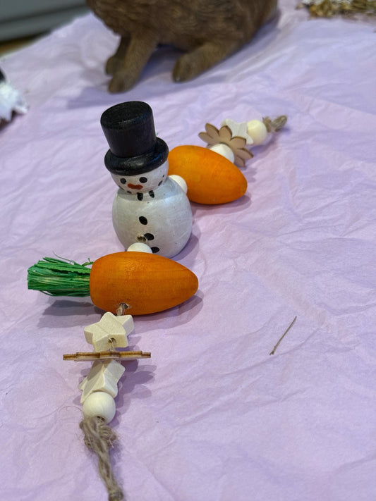 Snowman Christmas Wooden Hamster Chew Toy Hanging Garland Safe Untreated Wood