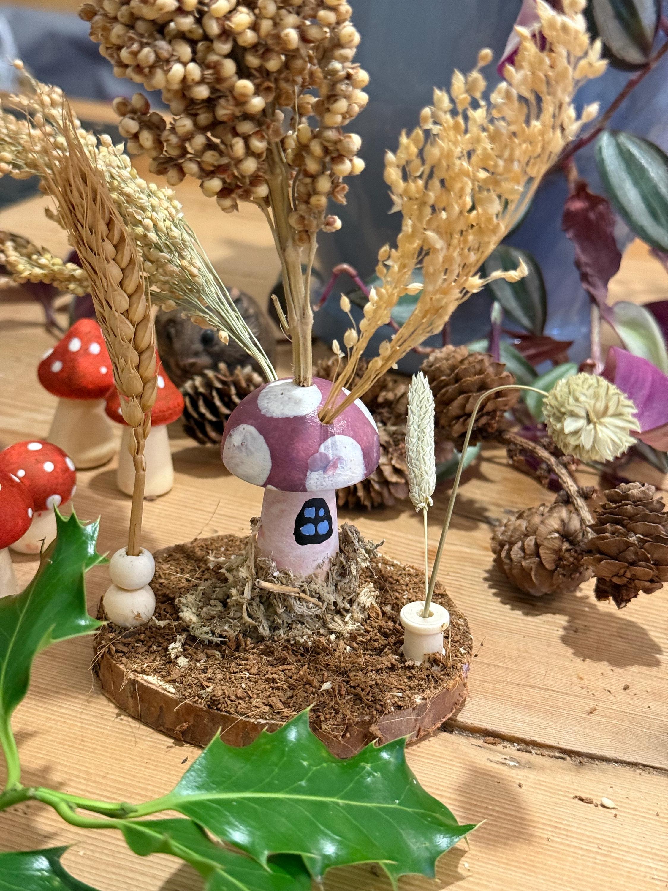 Fairy Garden Woodland Purple Toadstool Spray Holder Enrichment For Hamsters And Small Animals