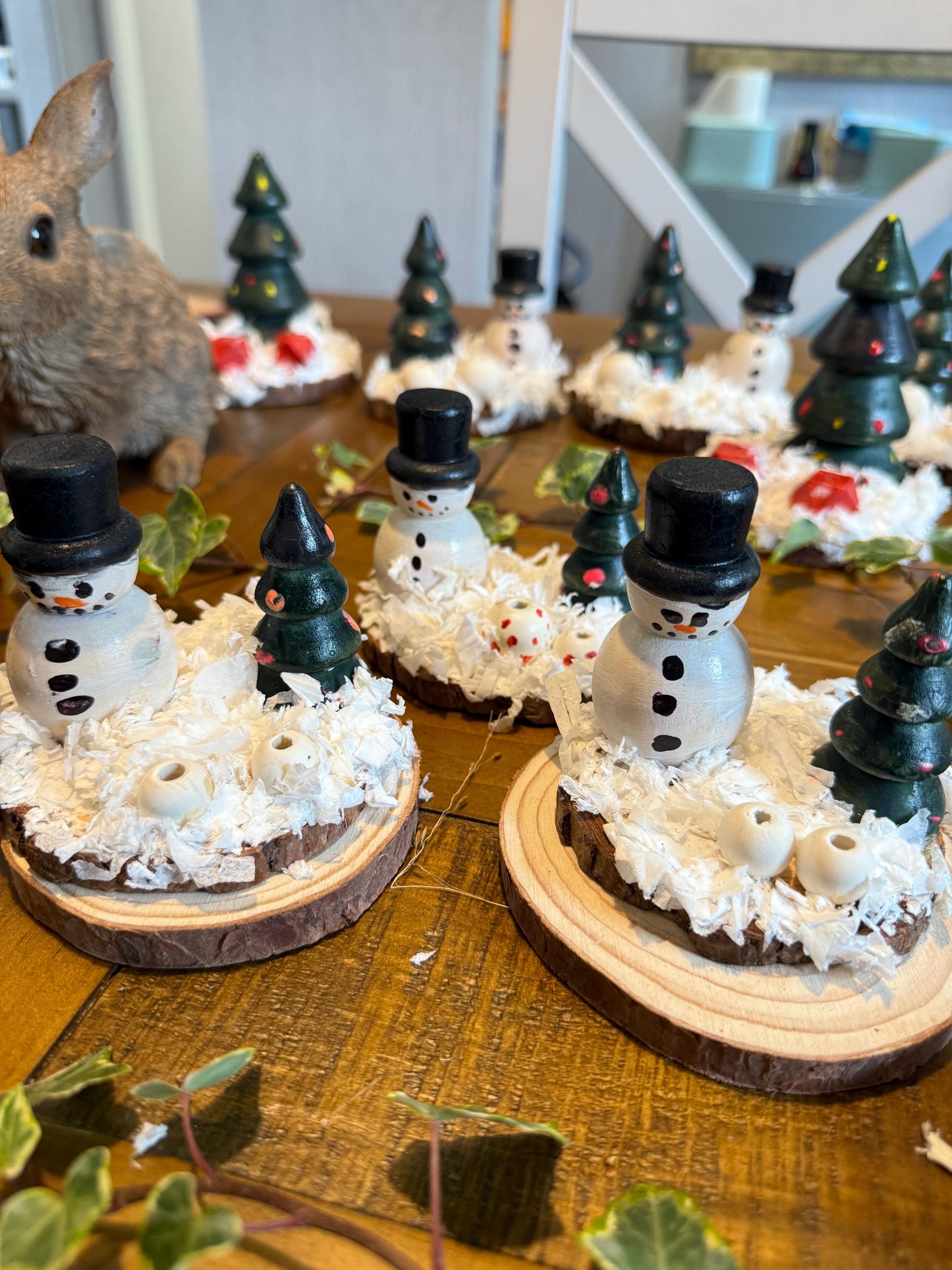 Christmas Hamster Forage Holder: Handmade Festive Cage Decor