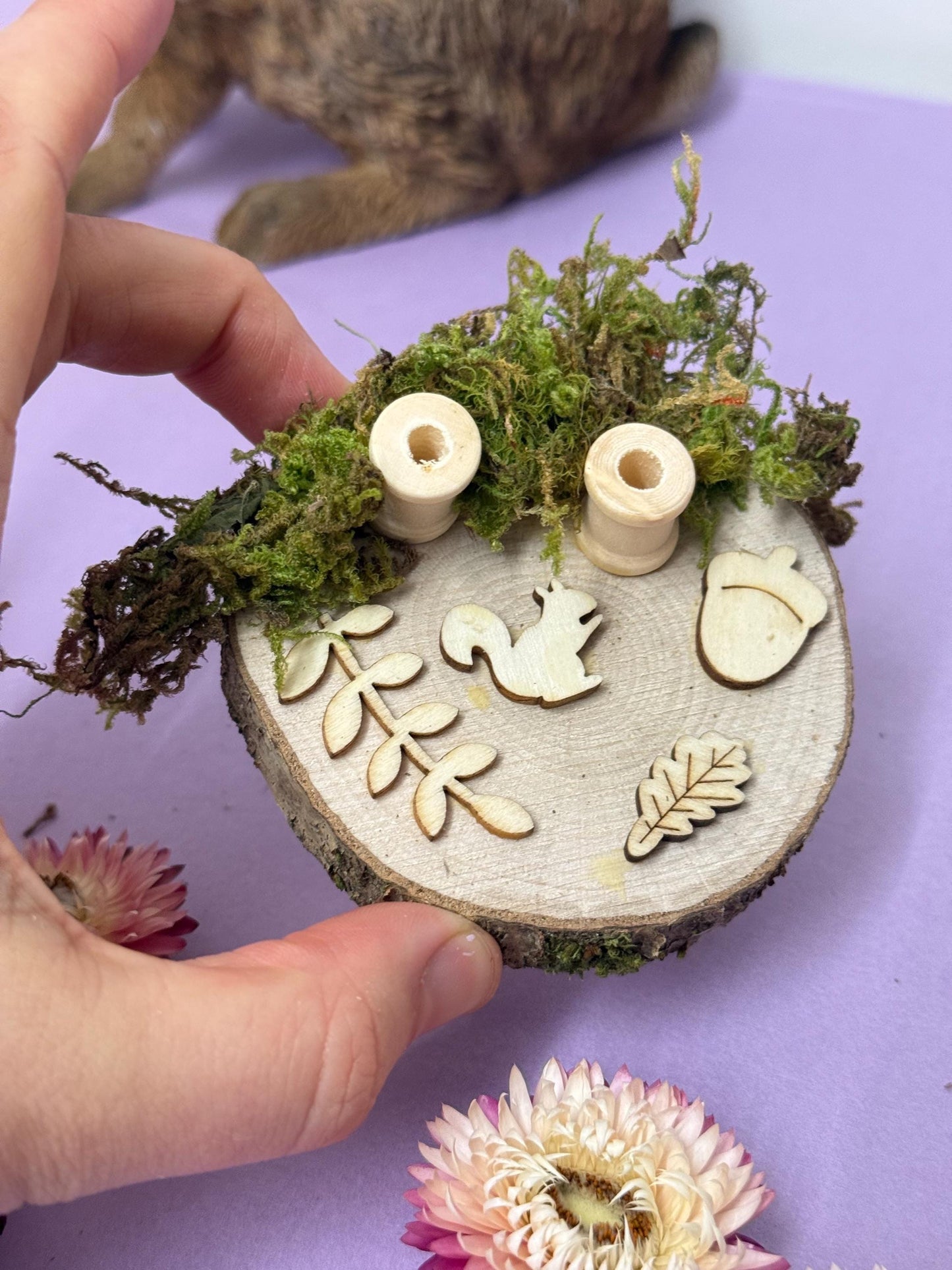 Mossy Woodland Figures Spray Holder Hamster  Chew Toy Fairy Cage Theme
